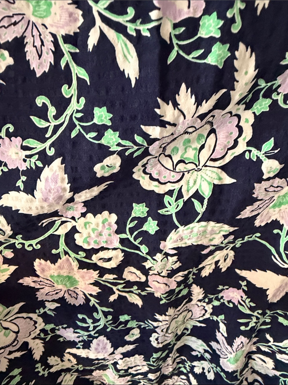Lane Bryant floral split-neck knit top Navy/Lavender/Green Size 18/20 - Picture 3 of 5
